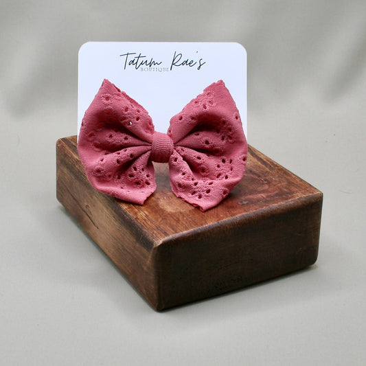 Perfectly Pink Eyelet Clip Bow