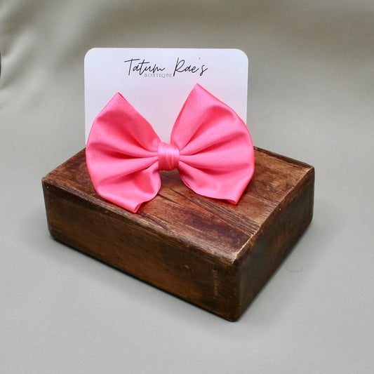 Splash-tastic Pink Swim Clip Bow