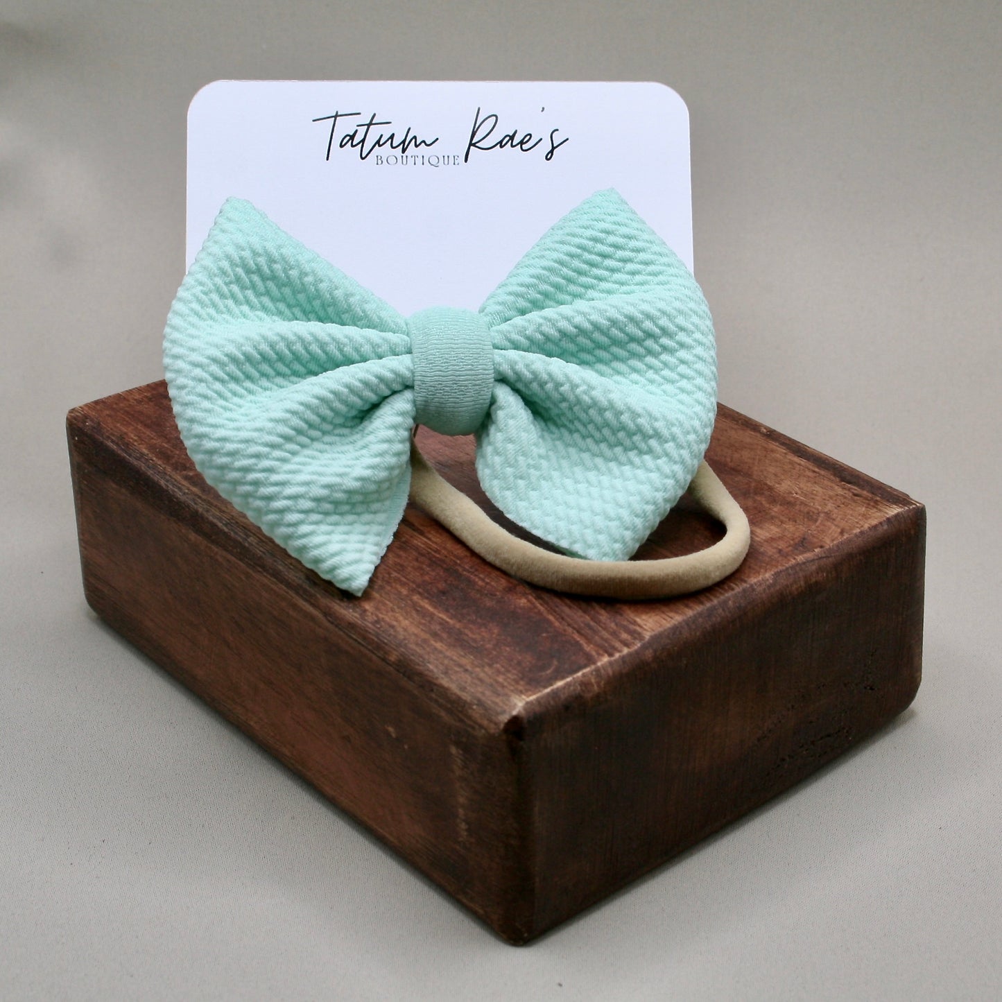 Mint Bow