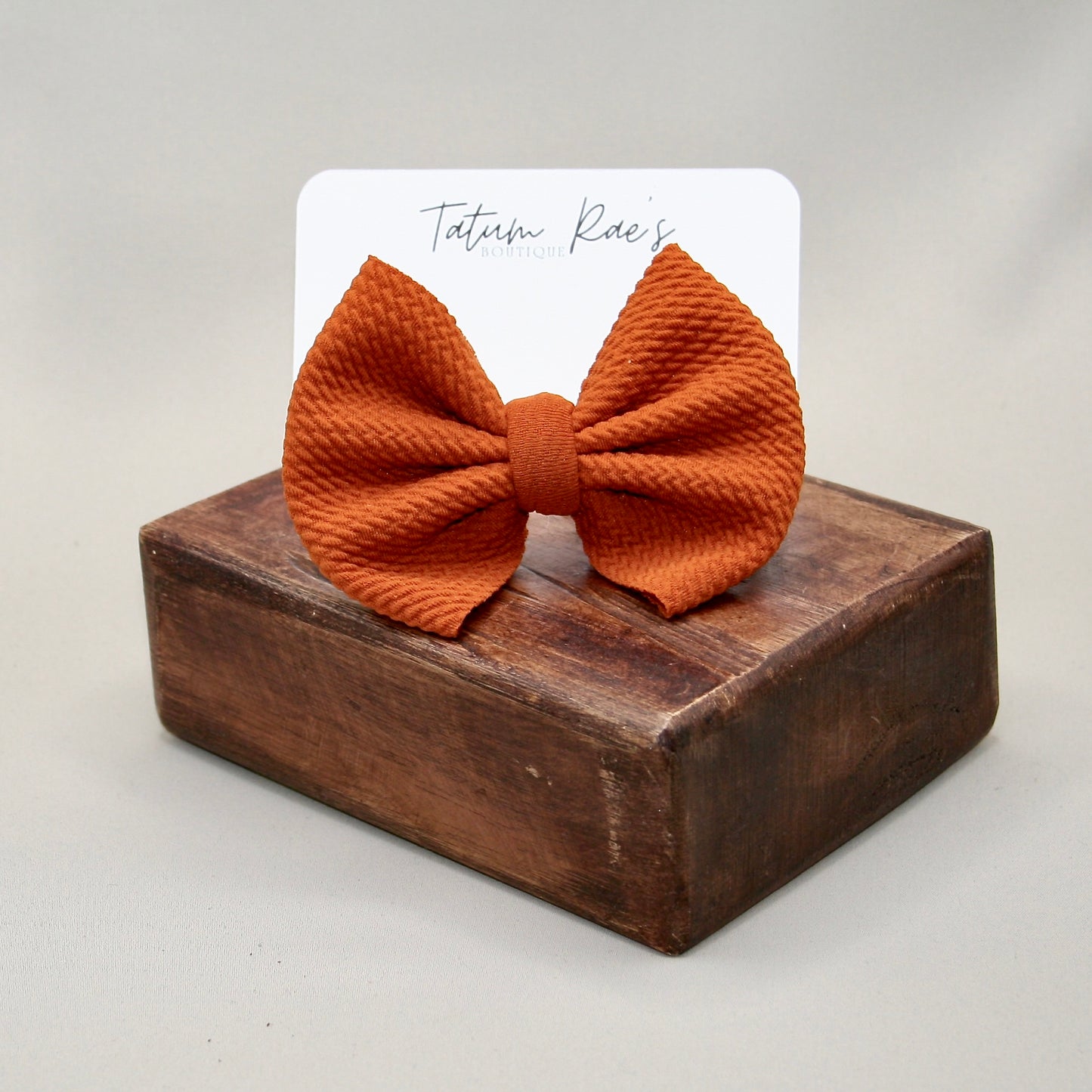 Paprika Bow