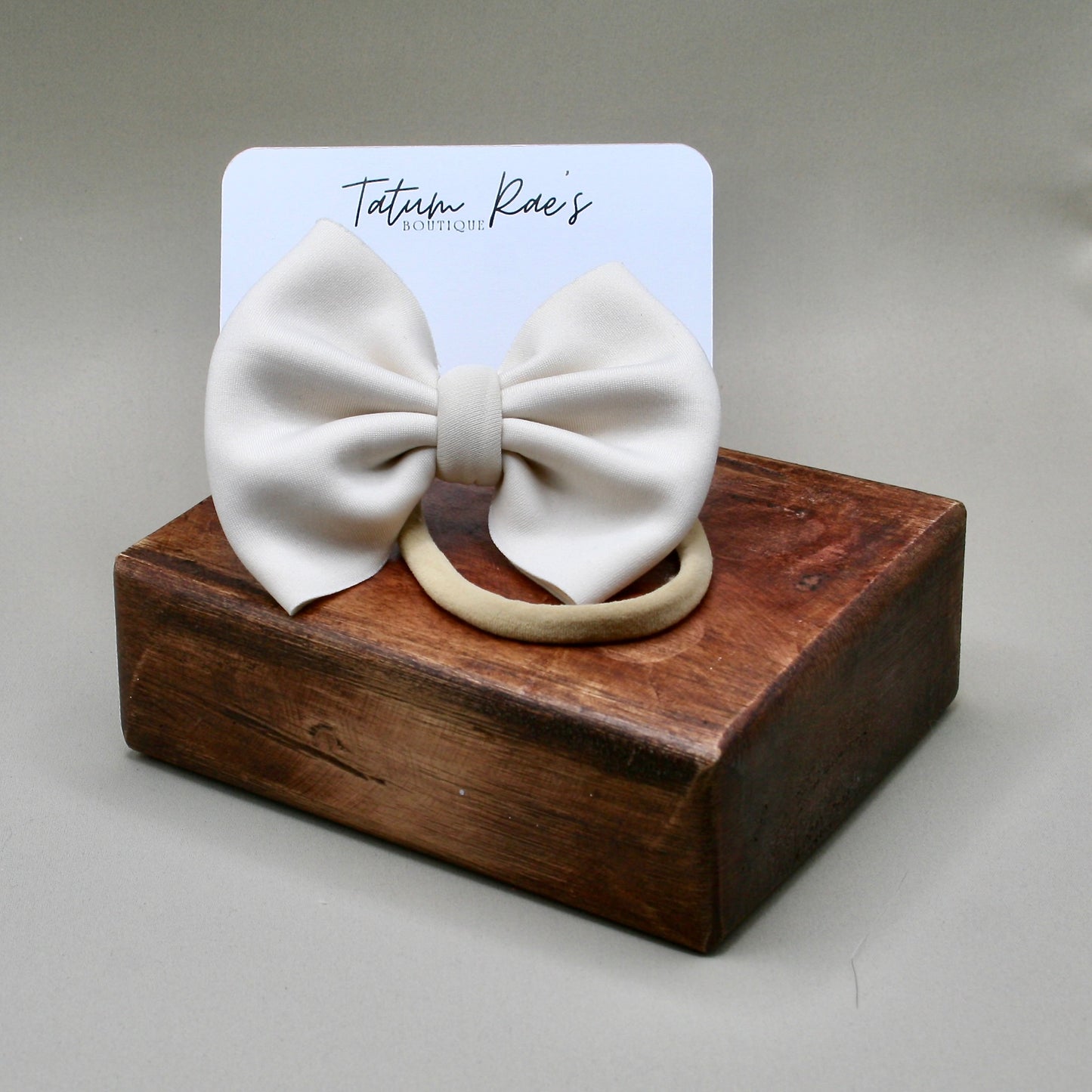 Pearl Bow